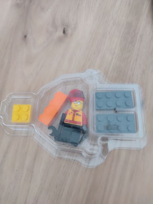 LEGO figurka ...