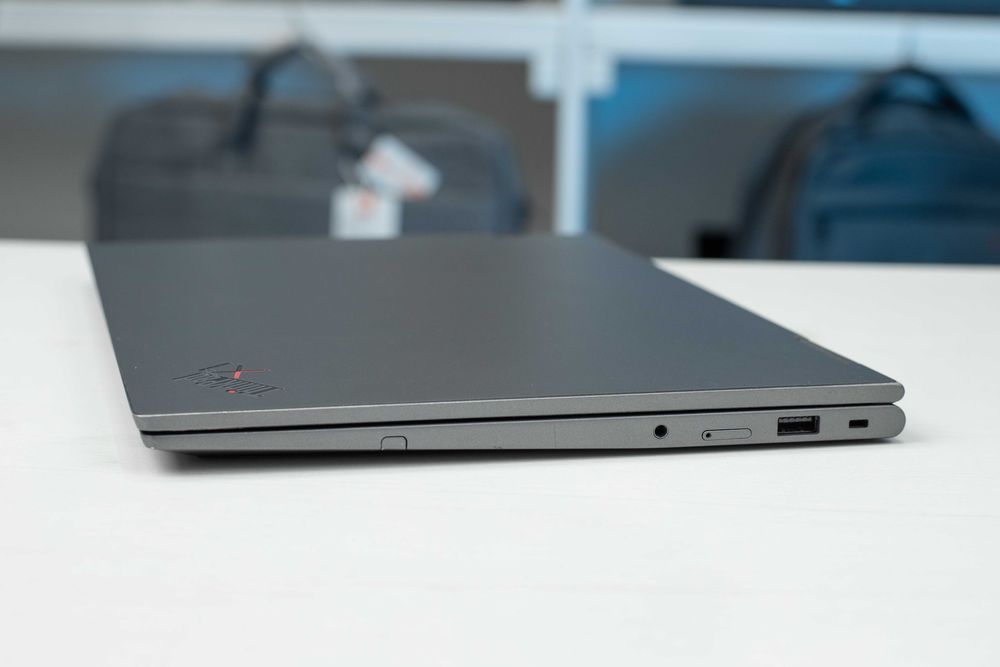 Lenovo ThinkPad X1 YOGA 6 Gen i7-1185G7 32RAM 512SSD LTE TOUCH FHD 14"