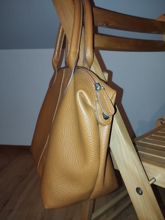 Karmelowa torebka w bardzo dobrym stanie