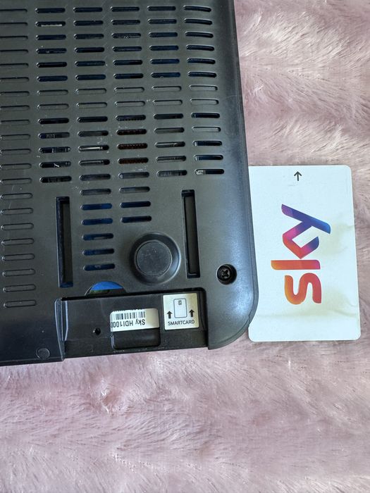 Dekoder satelitarny tv sky humax 4k esd-160c odbiornik