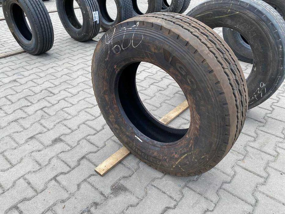 Opona ciężarowa używana 235/75R17.5 GOODRIDE EXTRA LOADER GTX1 / 10mm