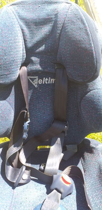 Fotelik samochodowy deltim