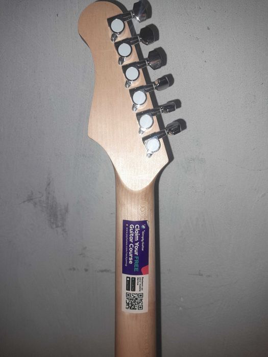 Guitarra eléctrica e Amplificador (novos)