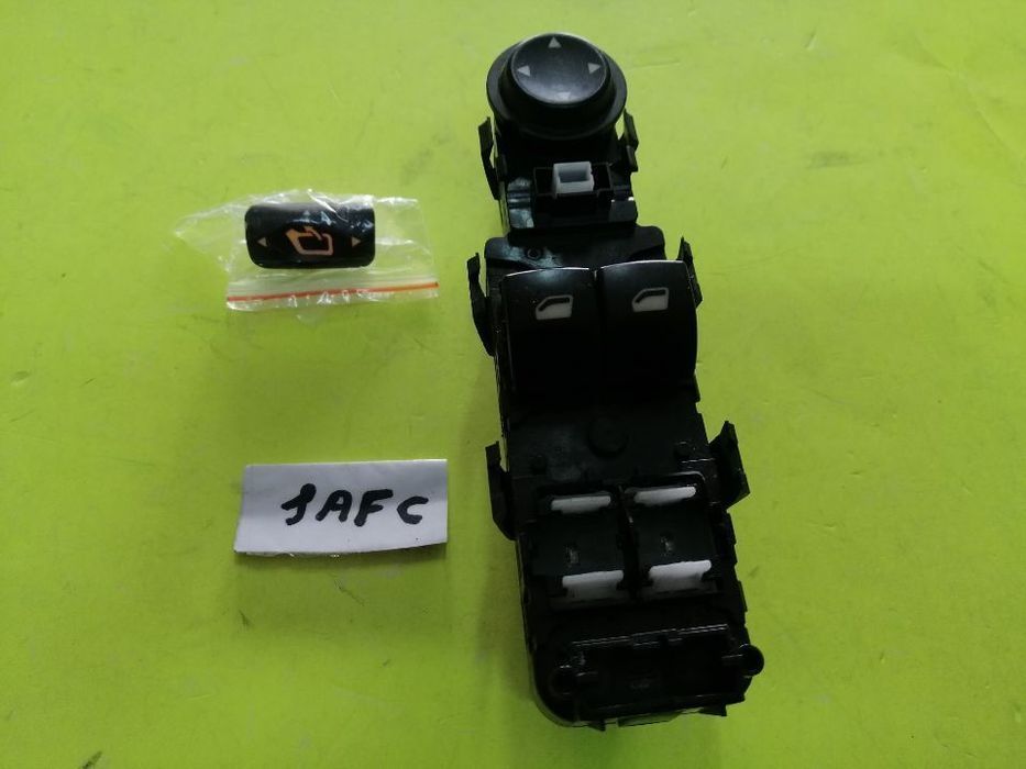 Interruptor de vidros Citroen C4 2004-2011 de 2P