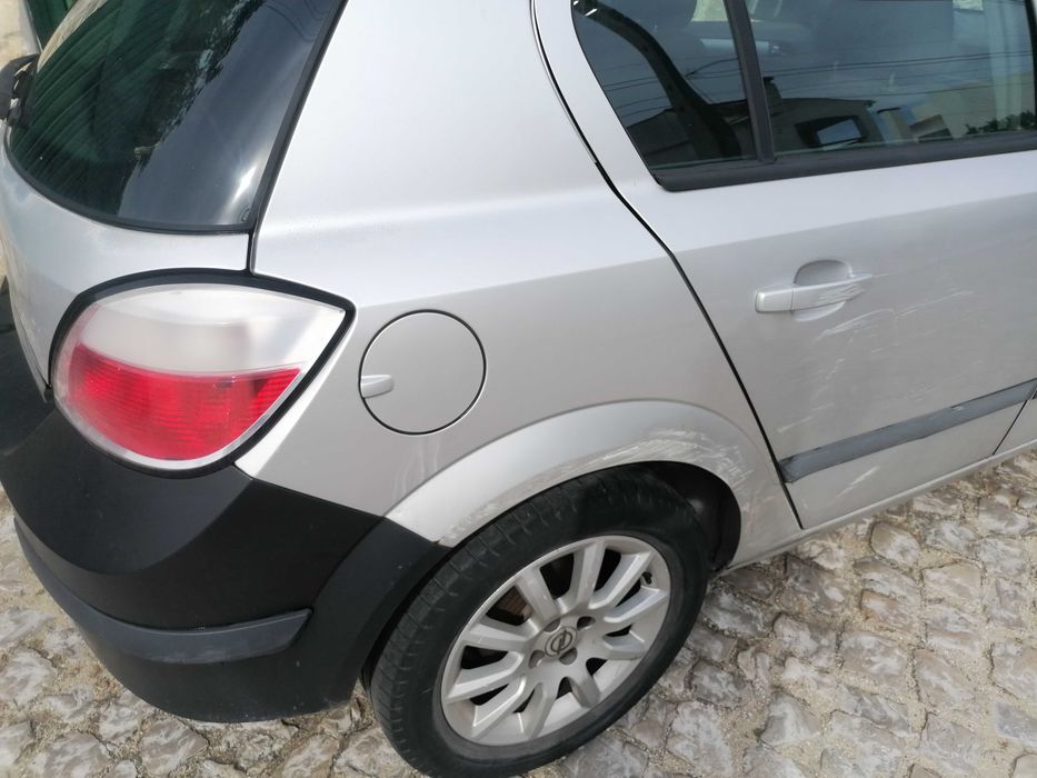 Opel Astra-H 2004 — photo 5