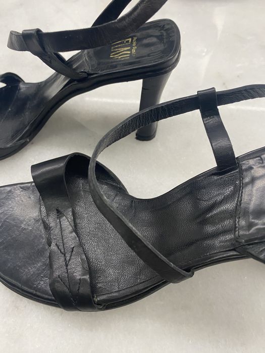Sandálias PabloFuster pretas T36