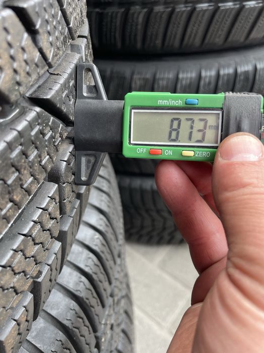 215/60/R17 Continental ContiWinterContact TS830P