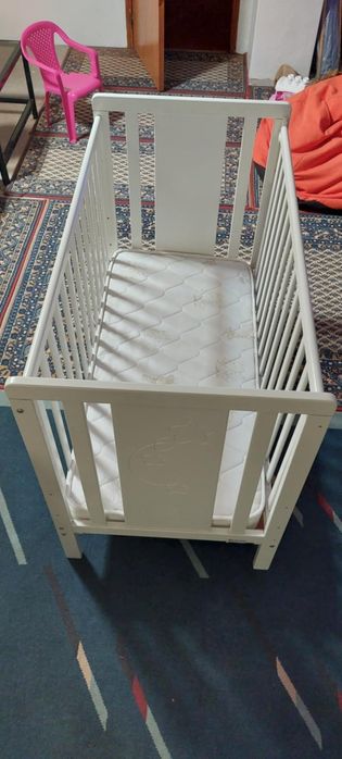 Cama berço com colchão