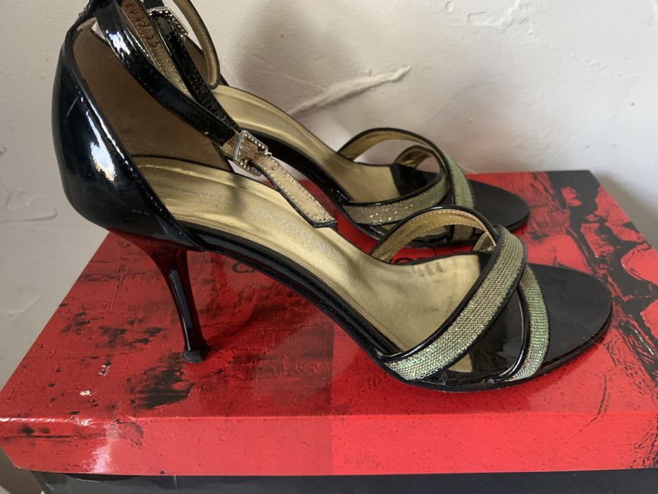 Damskie Sandały Carlo Pazolini, rozm.35