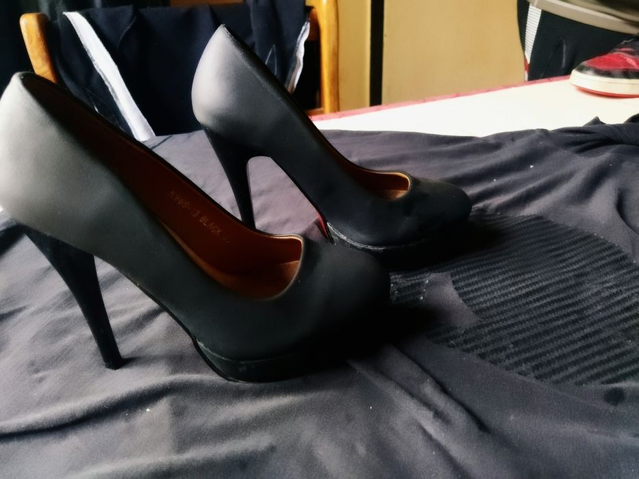 Szpilki Queen bee® rozmiar 36