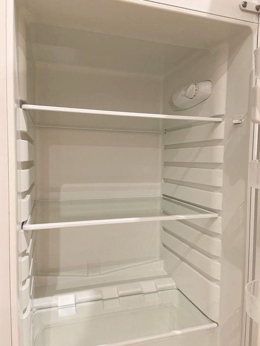 Холодильник  Elenberg  б/у