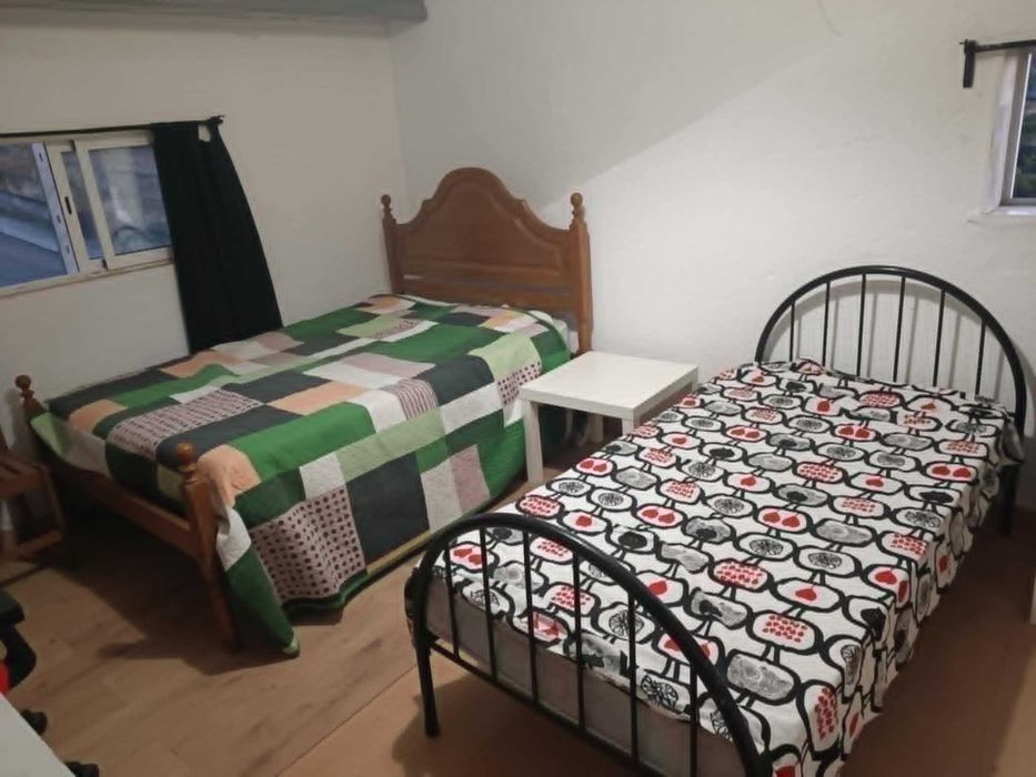 Quarto para arrendamento