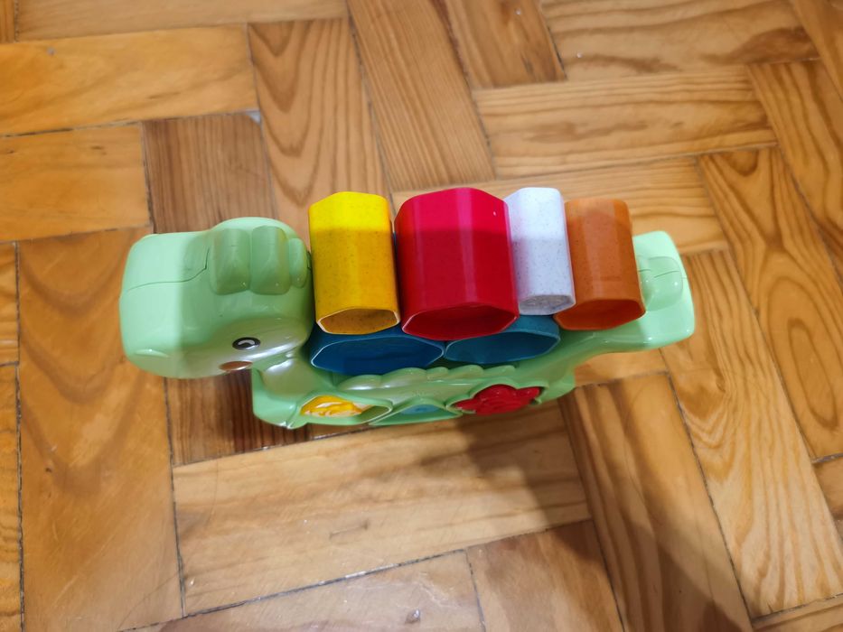Brinquedo Chicco formas - BOM ESTADO