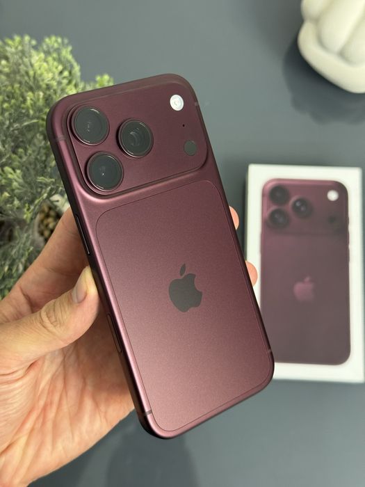 Як новий iPhone 18 Pro 256gb Burgundy Neverlock АКБ 100% Айфон фізсім гарантія