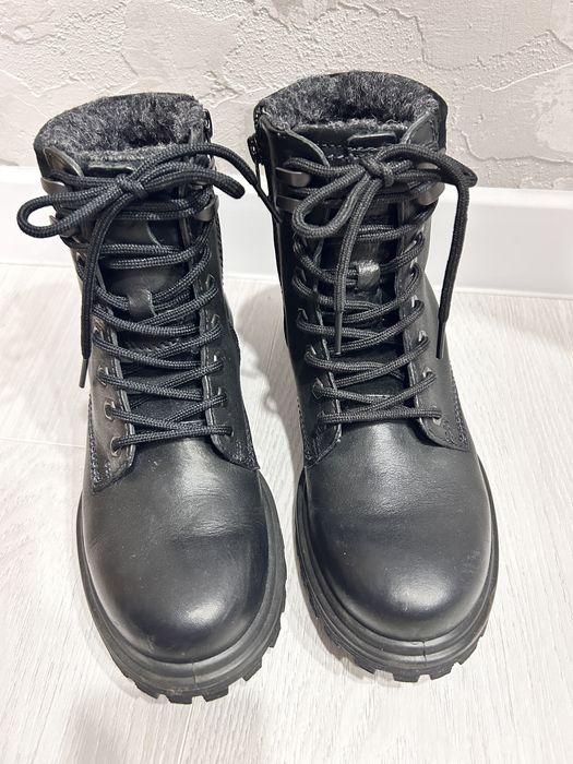 Ecco  жіночі зимові ботинки 37р.
