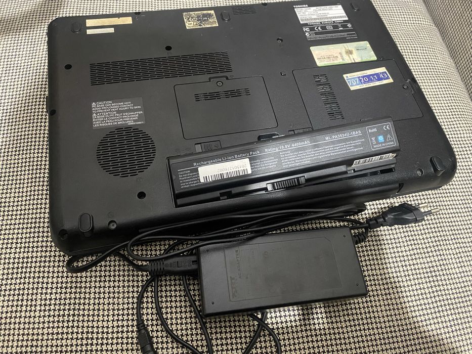 Computador Portatil Toshiba