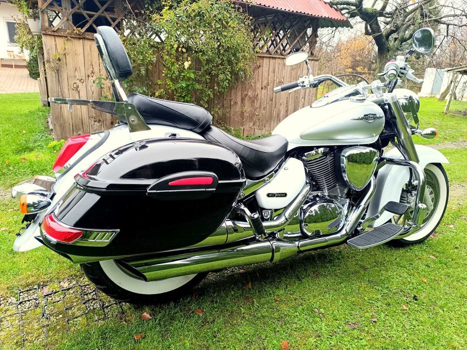 Suzuki VL 800 Volusia  Boulevard C50 intruder 13.500km vulcan virago