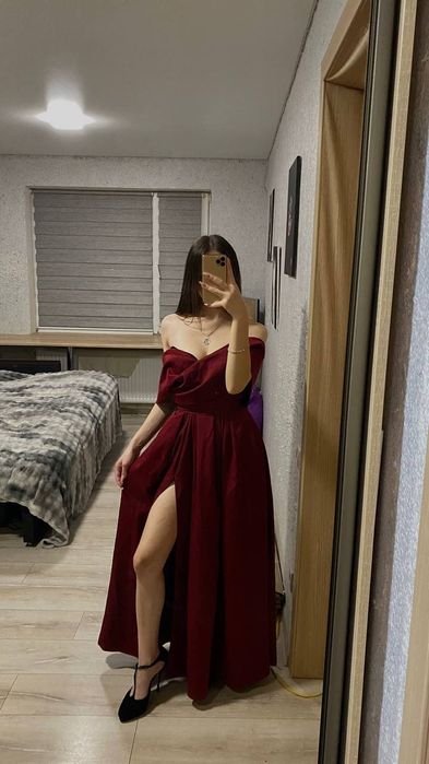 Випускна/вечірня сукня