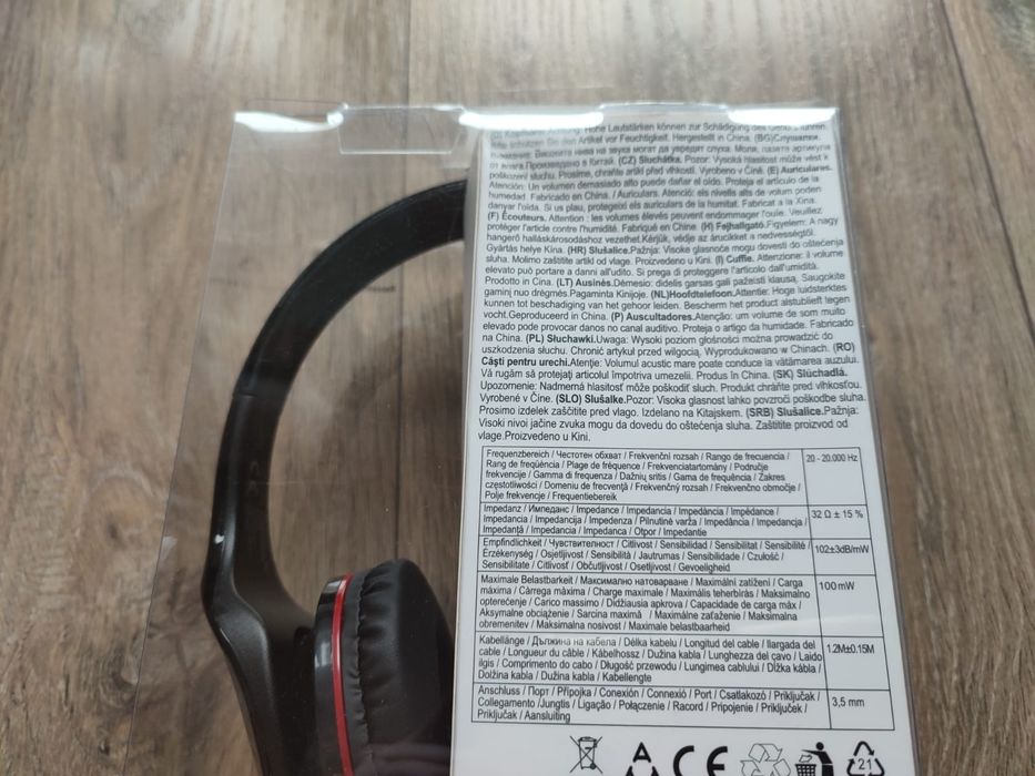 Słuchawki nowe, komplekt 2 szt , zapakowane