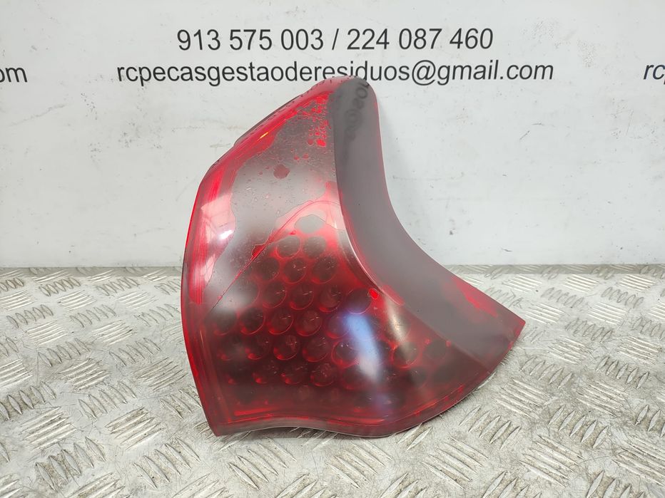 Farolim traseiro trás direito original Peugeot 3008 Mk1 fase 1 de