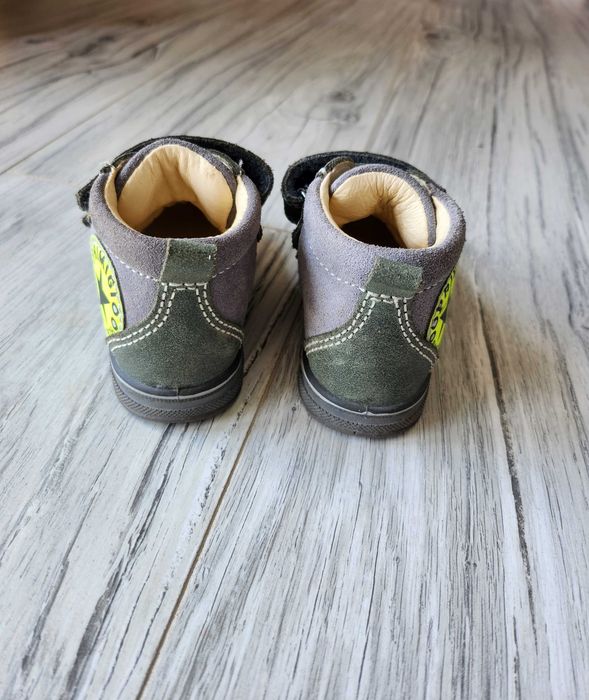 Buty Primigi rozm.20 (dł. wkładki 13cm)