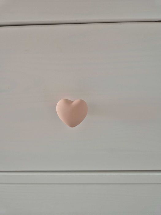 Cómoda HEMNES da IKEA, branca, em bom estado