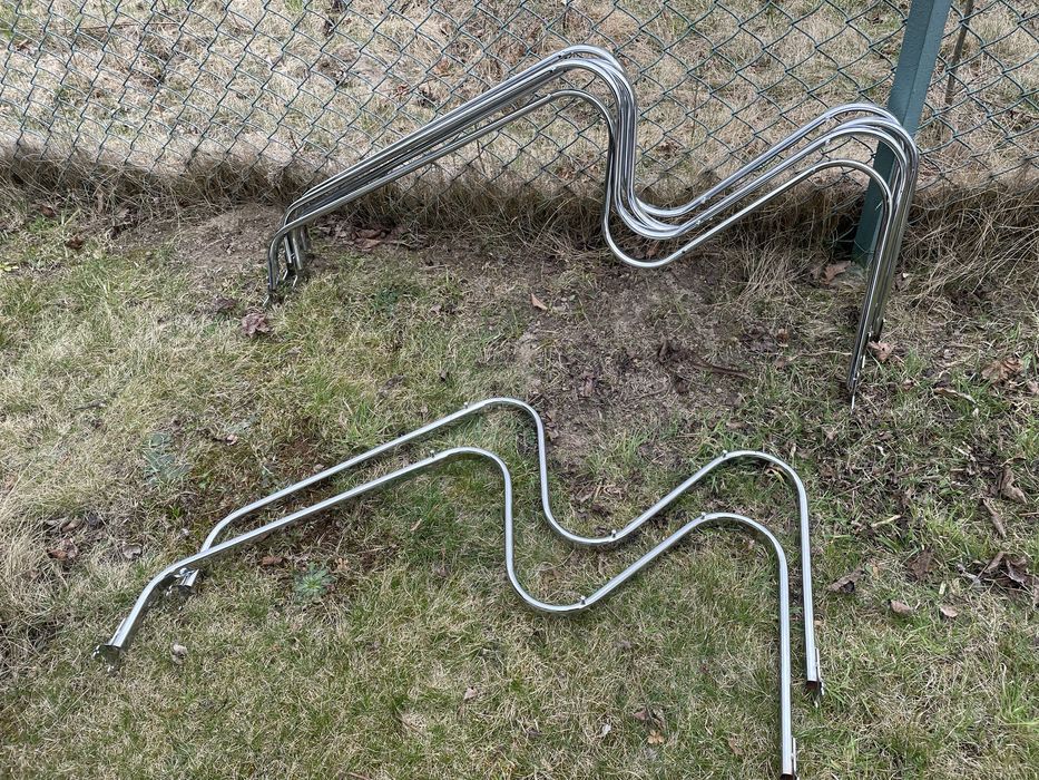 Poprzeczki na Wieszaki sklepowe  modułowe (Universal)