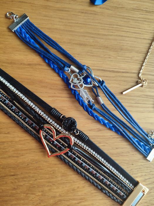 Zestaw nowej biżuterii