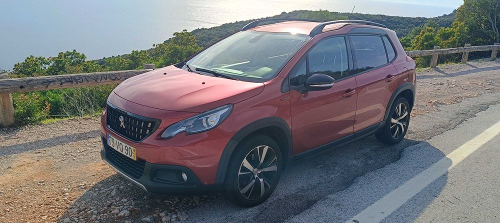 Peugeot 2008 em excelente estado