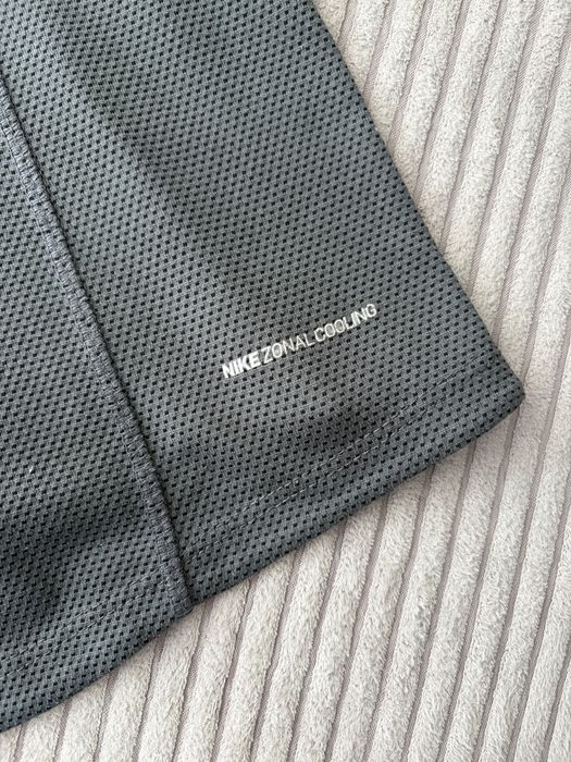 Nike Zonal Cooling damska szara koszulka treningowa na siłownię