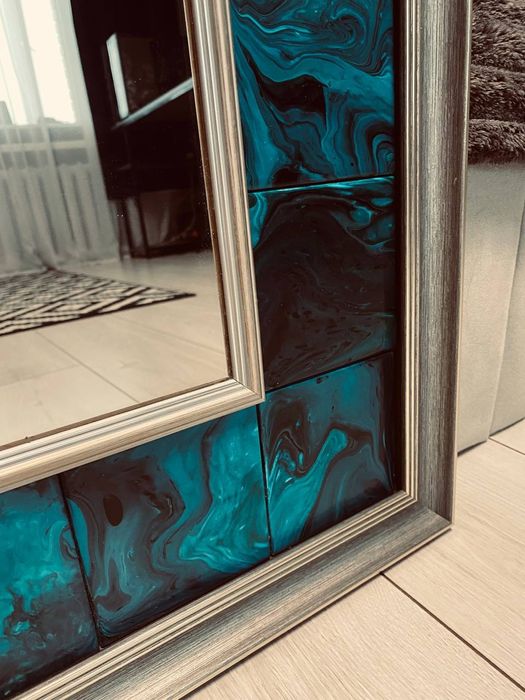 Дзеркало ручної роботи