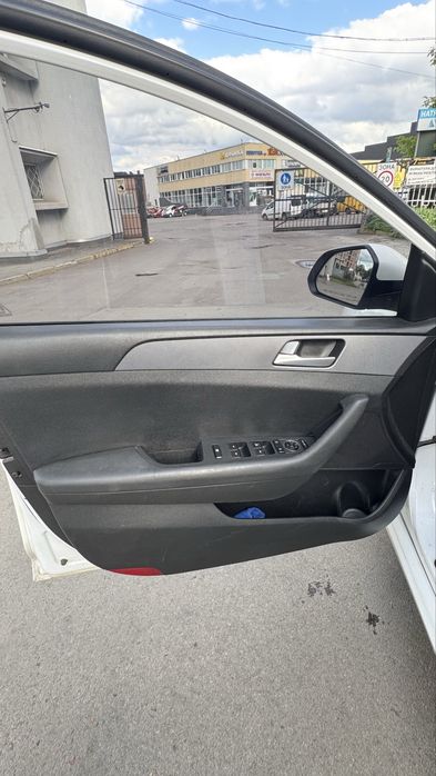 Hyundai sonata 2016