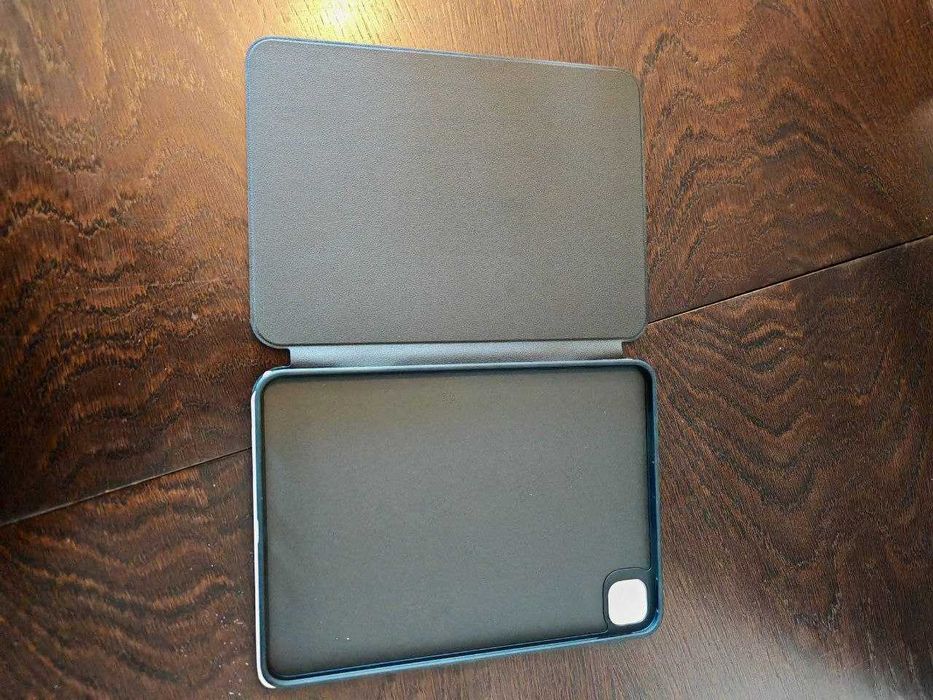 Nowe Etui Pancerne Magnetyczne iPad Pro 11 M4 2024 / M5 2025 (Odłączane)