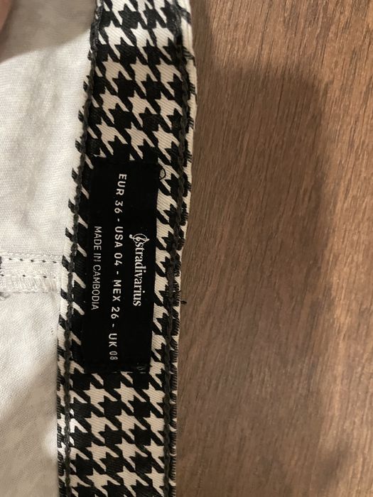 Штани Stradivarius