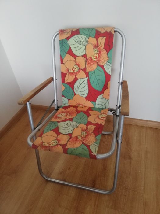 Dwa krzesła składane aluminiowe PRL
