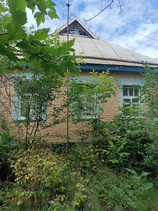 Будинок в селі Матусів