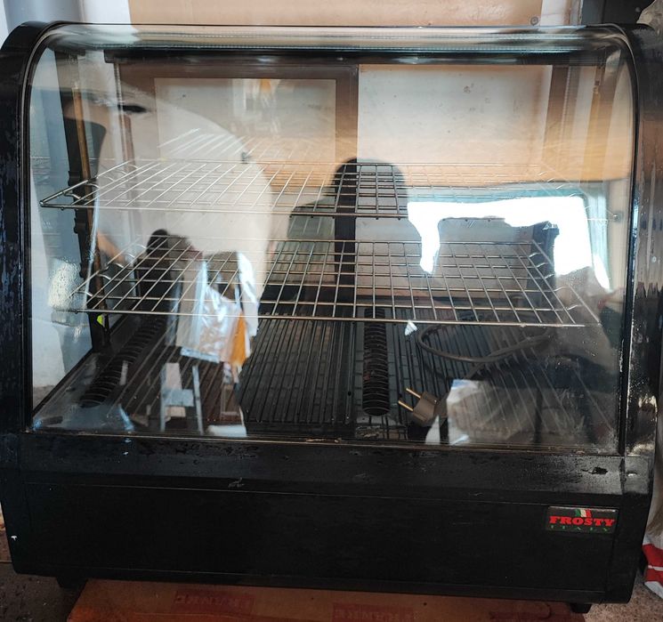 Холодильна вітрина Кондитерська-Десертна Настільна БУ