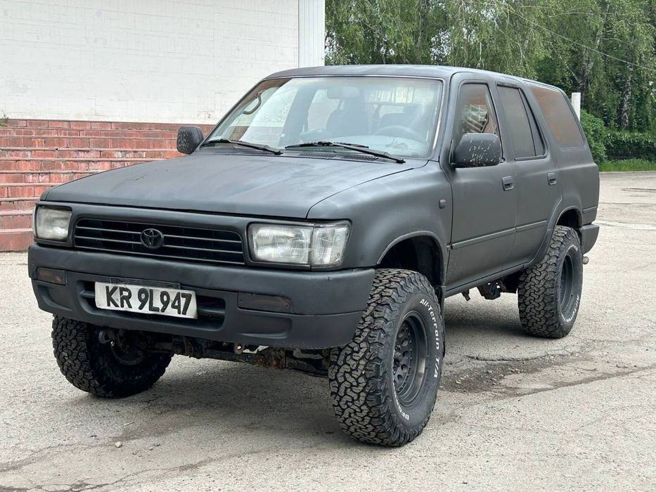 Toyota 4Runner — військове авто, готове до роботи