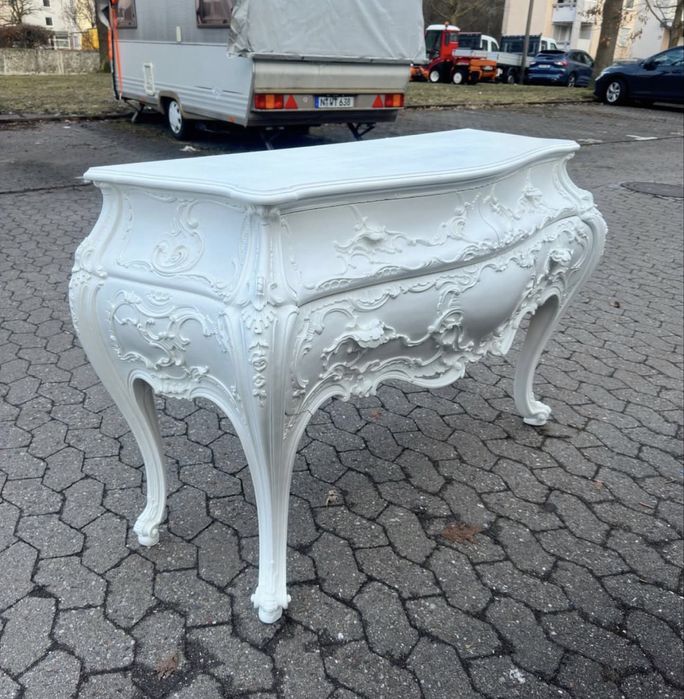 Комод, дерево, пузатий