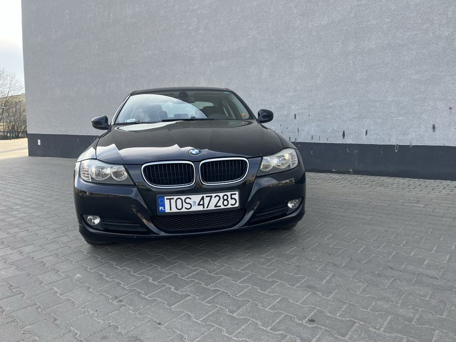 BMW E90 318i 143KM