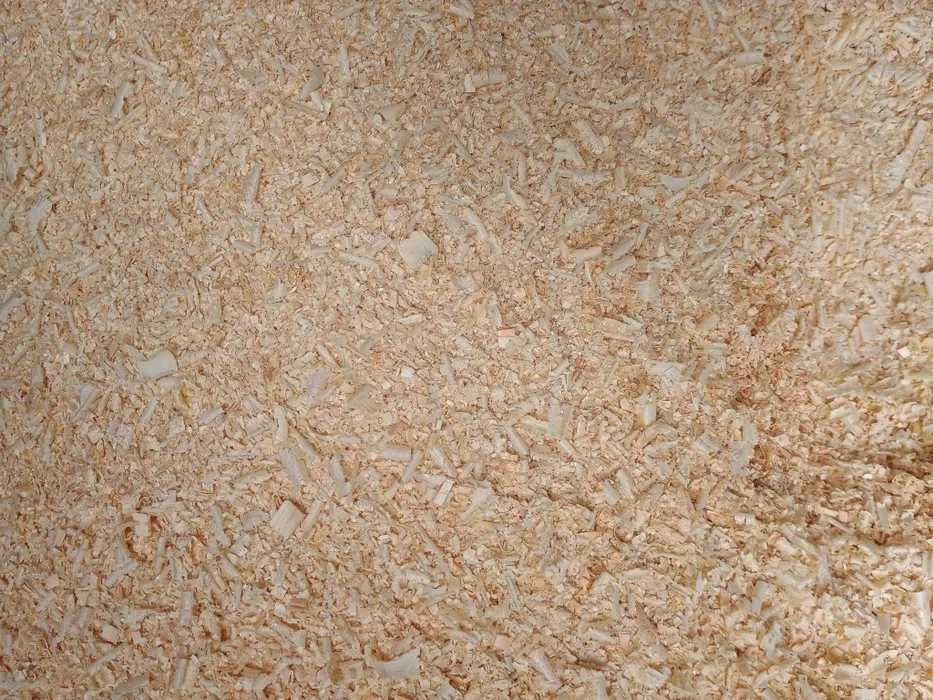 Trociny z heblarki suche