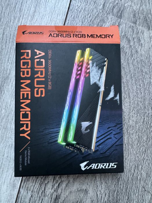 Pamięć RAM Gigabyte AORUS RGB 16 GB (2x8 GB) DDR4 3600 MHz