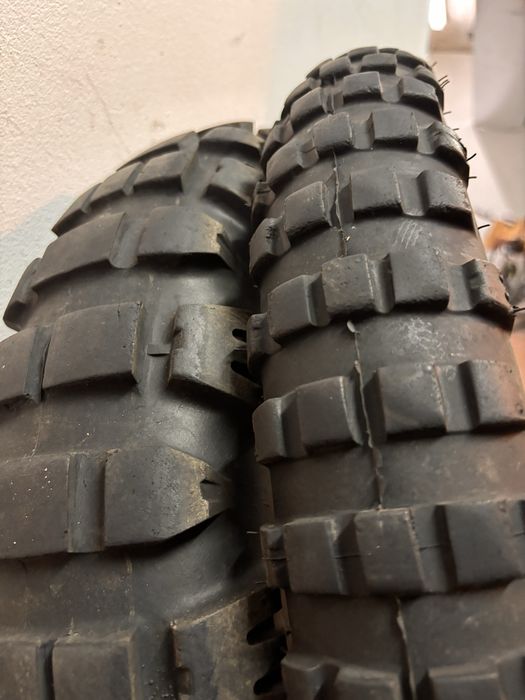 Pneus Moto Michelin anakee wild e Mitas E-09 90/90-21 150/70-18