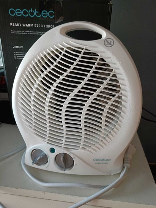 aquecedor  cecotec warm 9790