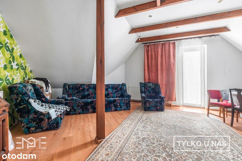 Ekonomiczny dom wolnostojący do życia i biznesu