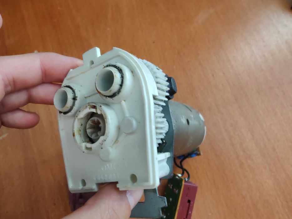 motor eletrico pequeno