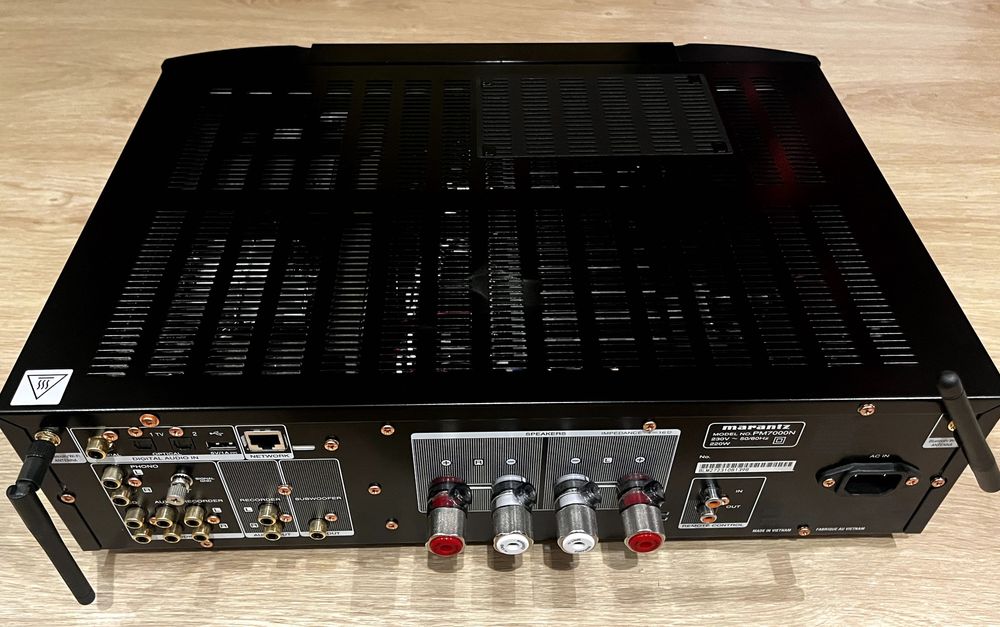 Marantz PM7000N Amplificador Integrado