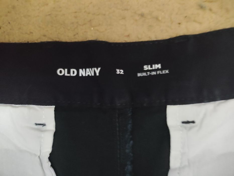 Чорні шорти slim fit