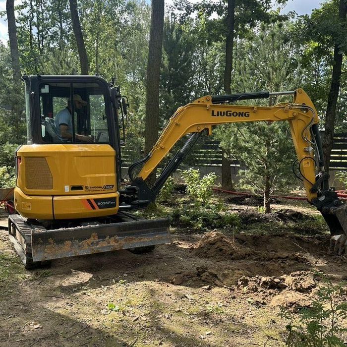 Оренда міні-екскаваторів (1т-6т). Послуги міні-екскаваторів. JCB, CAT, VOLVO, KOBELCO, TAKEUCHI, KUBOTA