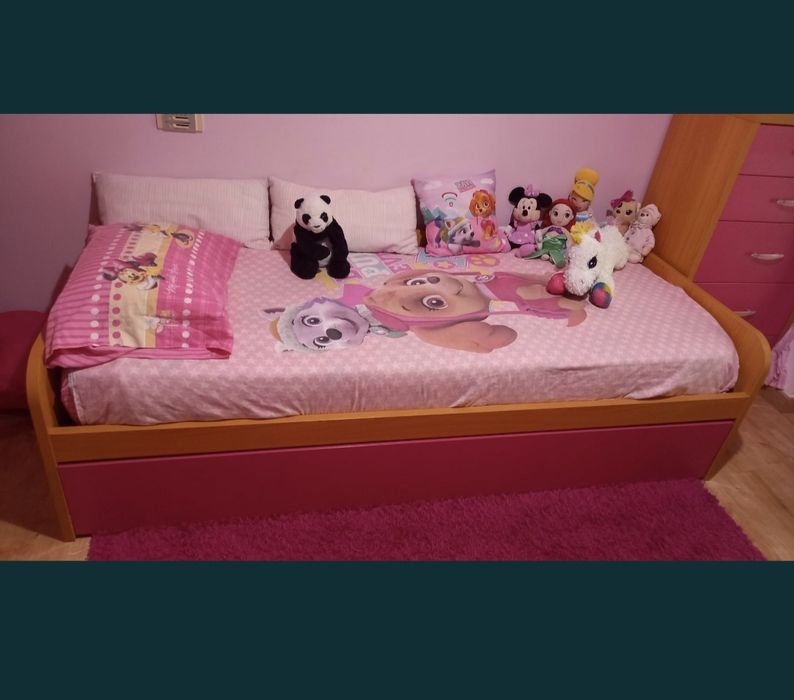 Cama criança com 2 colchões novos